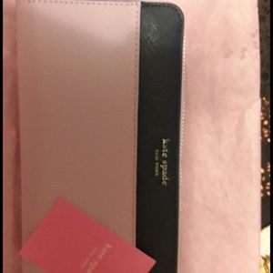 Kate spade lrg continental wallet